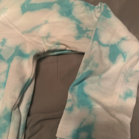 VS pink Crewneck - Picture 9 of 9